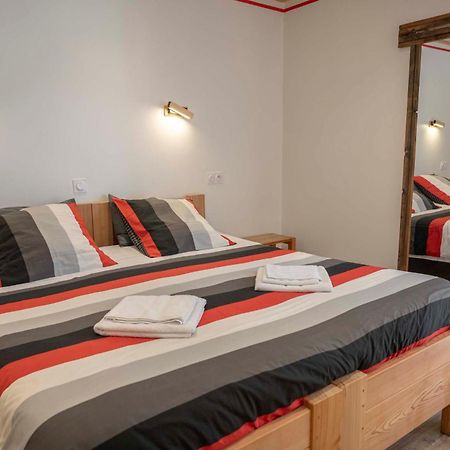 Le Chalet Bazan Арв'є Екстер'єр фото