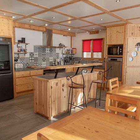 Le Chalet Bazan Арв'є Екстер'єр фото